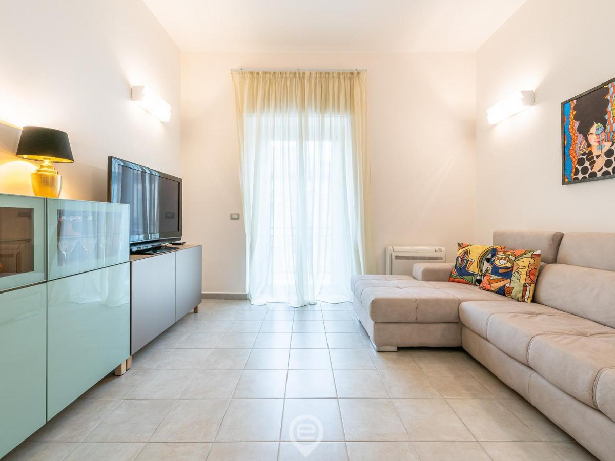 White Gold Apartment Cagliari Dış mekan fotoğraf