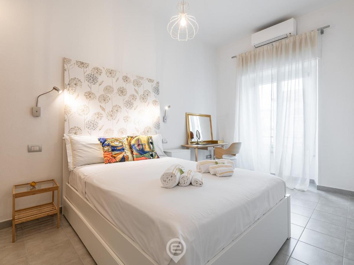 White Gold Apartment Cagliari Dış mekan fotoğraf