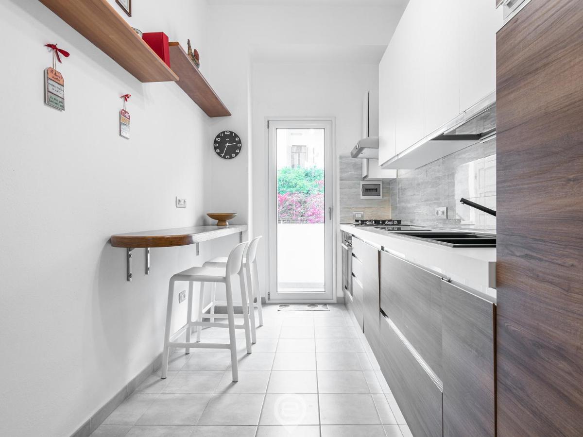 White Gold Apartment Cagliari Dış mekan fotoğraf